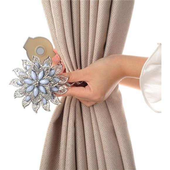 Classic Luxury Big Crystal Magnetic Curtain Tieback and Holdback Flower Curtain - Picture 3 of 6